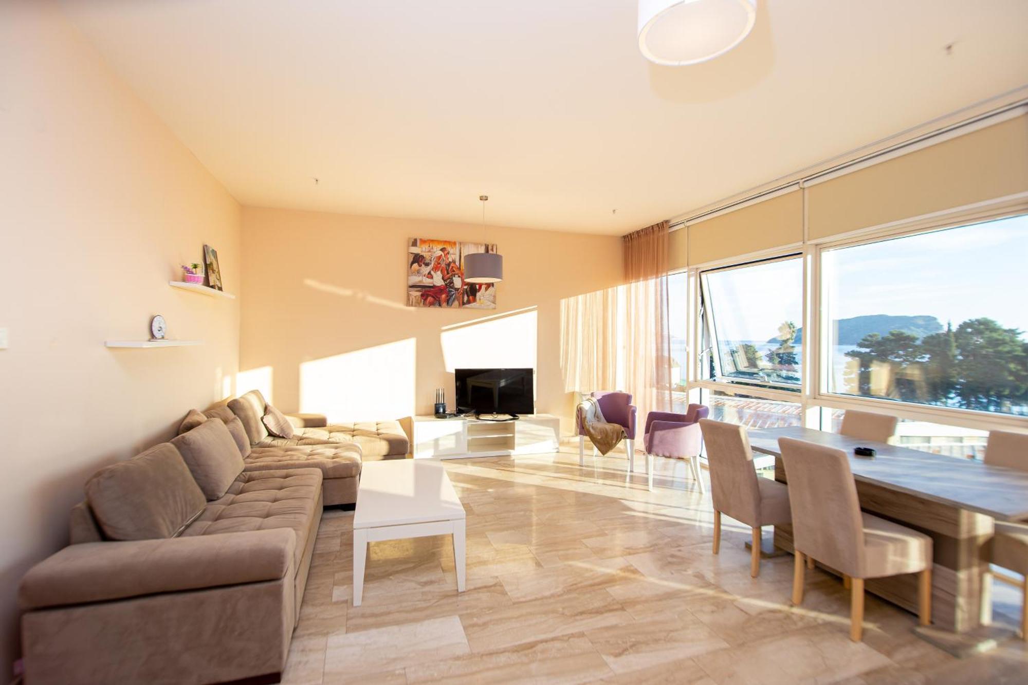 Premium Stan Tre Canne Apartment Budva